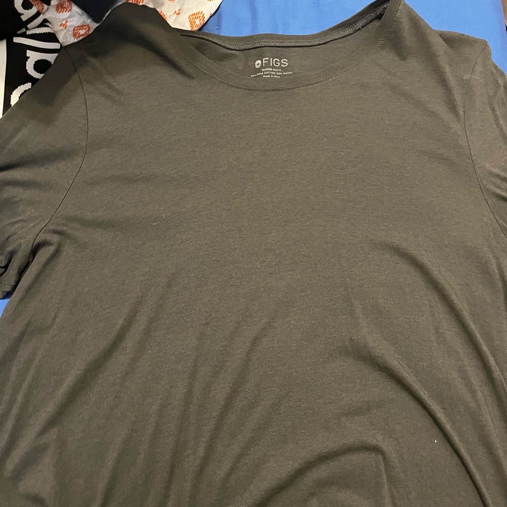 FIGS Longsleeve Grey Tee